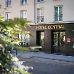 Central Hotel Paris