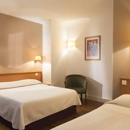 Central Hotel Paris Parigi