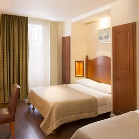 Hotel Central Hotel Paris Parigi
