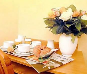 Central Hotel Paris 3* Parigi